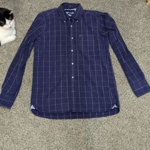 Tommy Hilfiger custom fitted button down!
